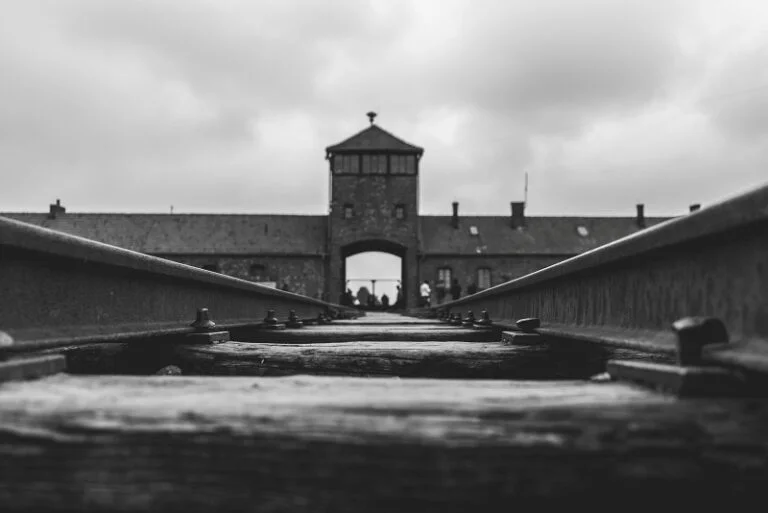 the railroad into auschwitz