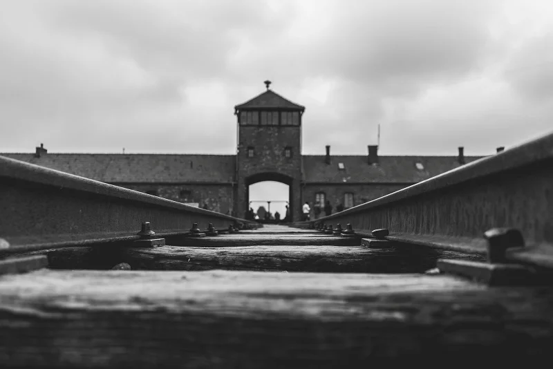 the railroad into auschwitz