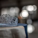 An aristocratic crown