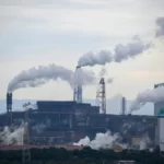 A power plant pumping out toxic gasses