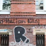Graffitt which reads 'capitalism kills'