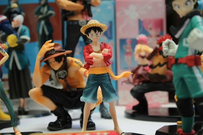 Small models of Monkey D Luffy and Portgas D Ace from the Anime One piece