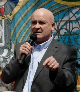 Mick Lynch giving a speech