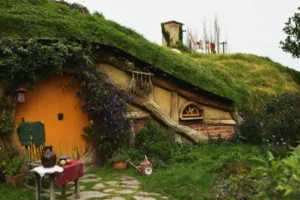 Bag End in Hobbiton, Middle-Earth New Zealand